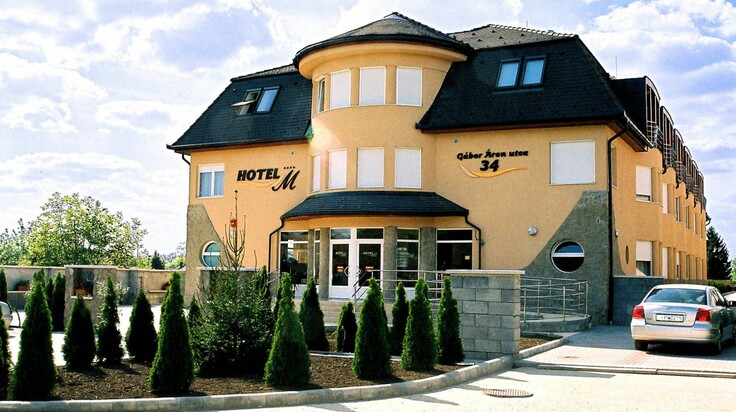 Hotel külső