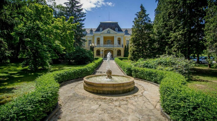 Batthyány Kastélyszálló**** - Főépület