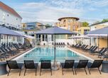 CE Plaza Hotel****